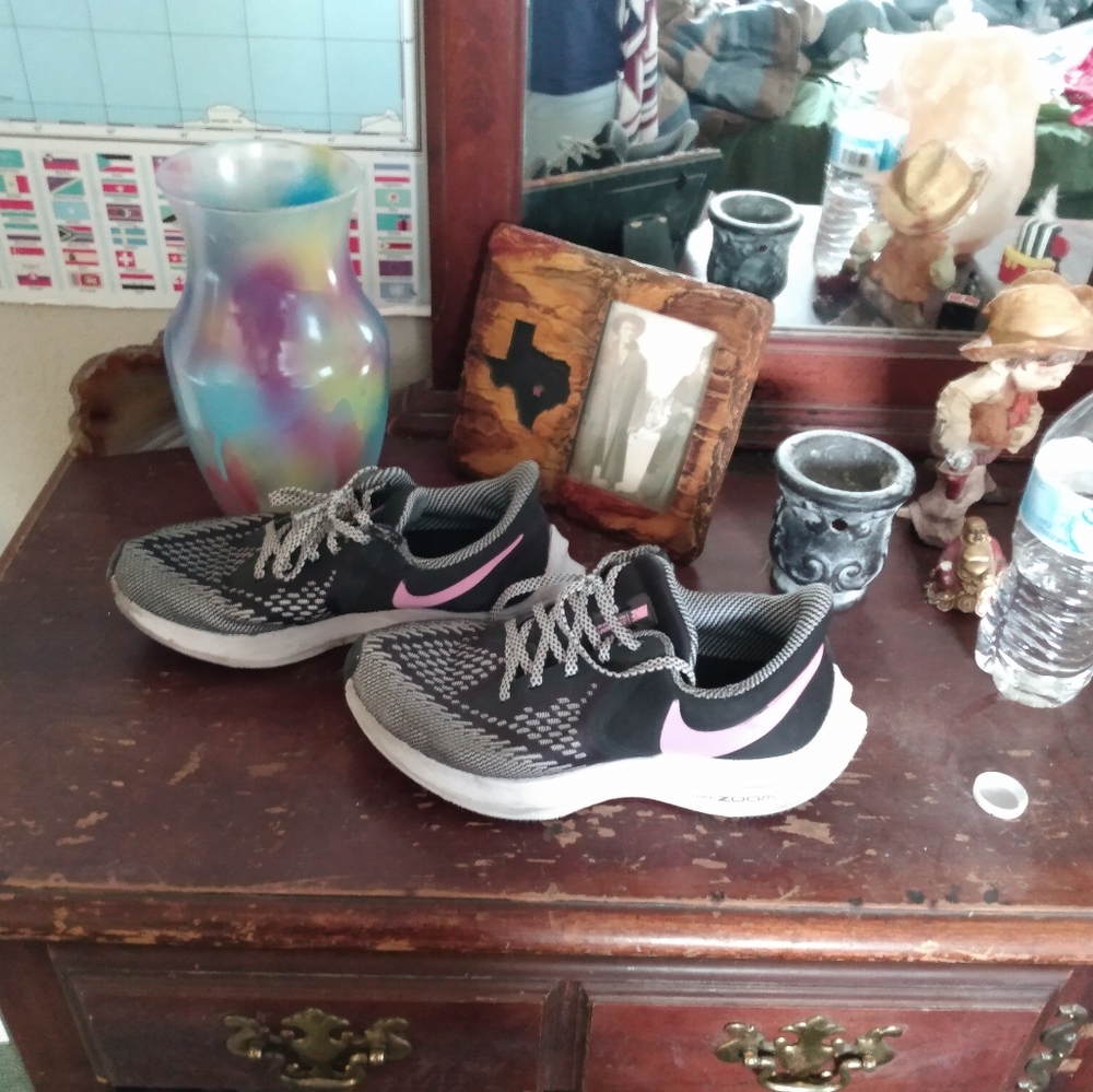 Nike zooms - Picture 3 of 3